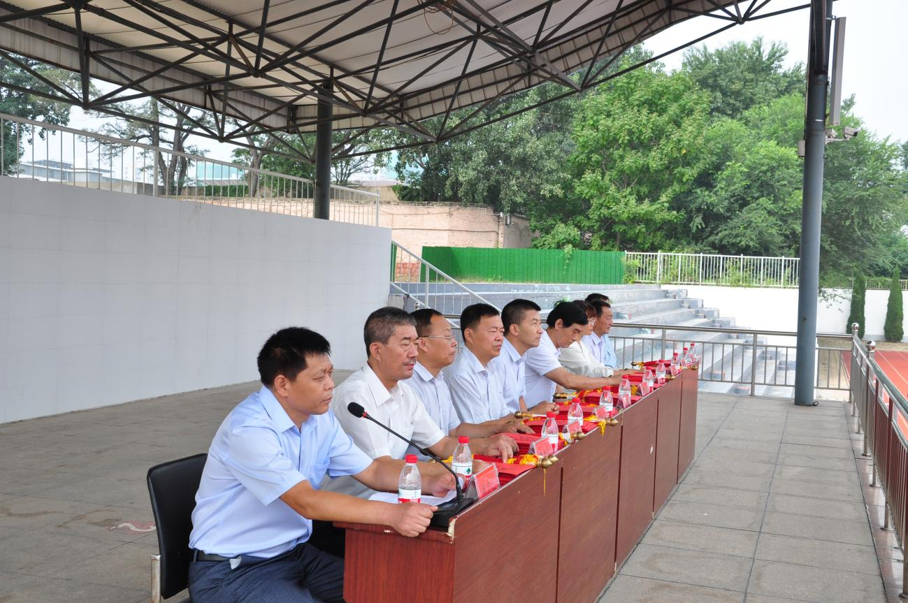 金秋助学 ┃ 金晶集团为实验中学高考学子颁发“金晶助学金”